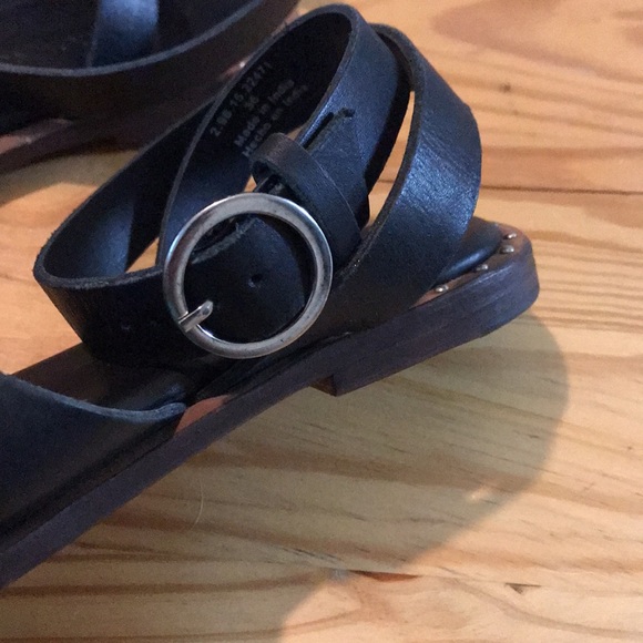 Adolfo Dominguez - Picture 4 of 6